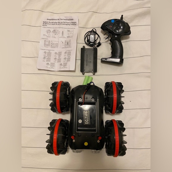 Race car toy 🏎️ - Picture 2 of 5